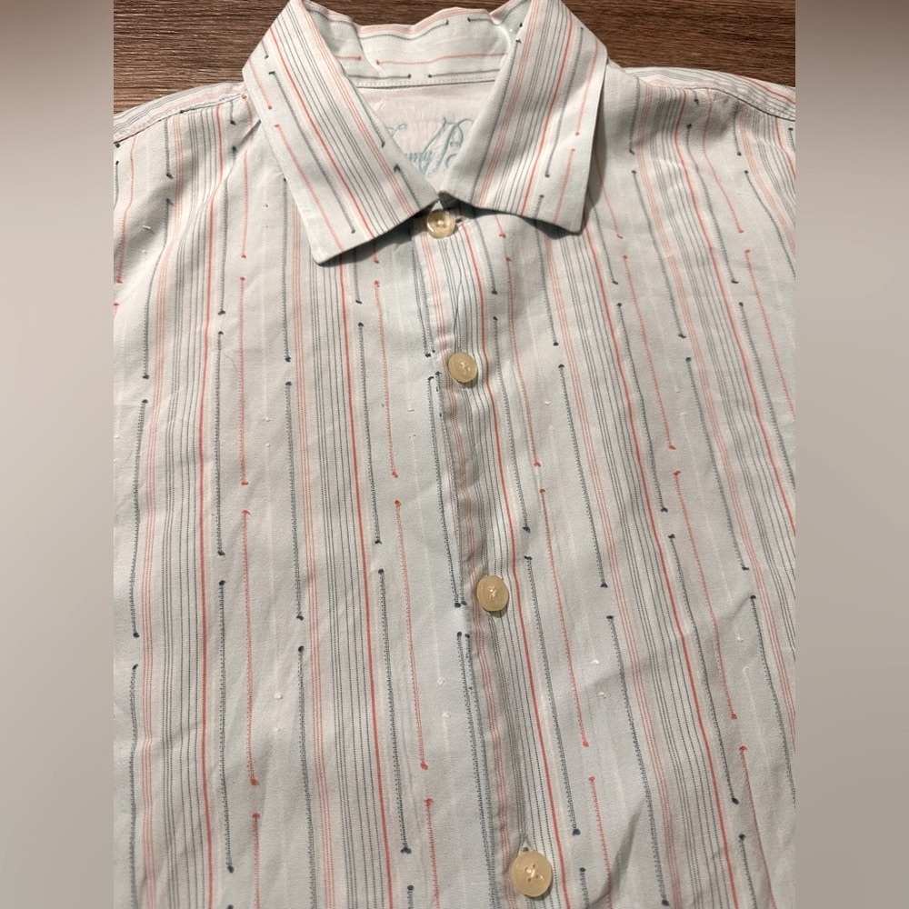 Tommy Bahama men’s button down shirt